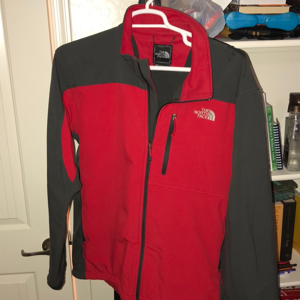 Men’s North Face Soft Shell Jacket